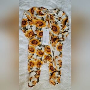 Angel Dear Sunflower Footie